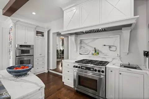 Kitchen - 13665 E 114th St, Fishers, IN 46037 photo 5 of 6
