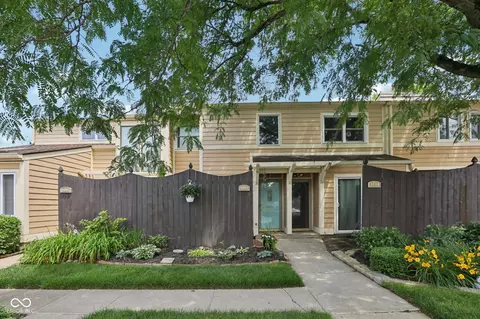 5152 Coppertree Ln, Avon, IN 46123