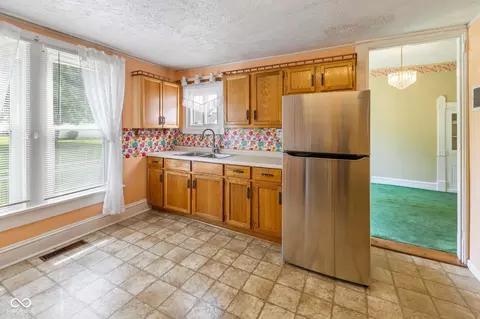 Kitchen - 206 E Franklin St, Roachdale, IN 46172 photo 2 of 3