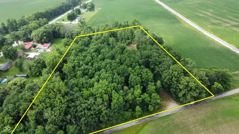 3247 E 850 S Jonesville Rd, Columbus, IN 47201