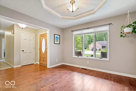 Entry Way - 770 Viewpoint Dr, Plainfield, IN 46168 photo 1 of 2