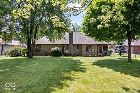 Exterior - 770 Viewpoint Dr, Plainfield, IN 46168 photo 6 of 7