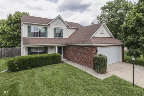 7914 Willow Wind Cir, Indianapolis, IN 46239