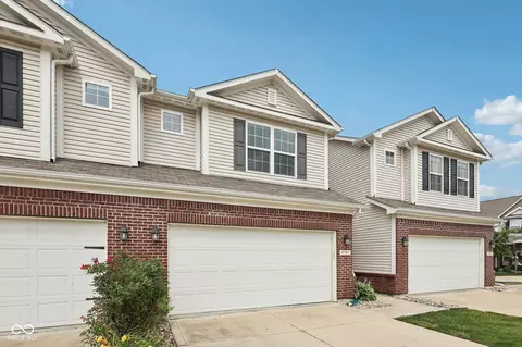 9707 Prairie Smoke Dr, Noblesville, IN 46060