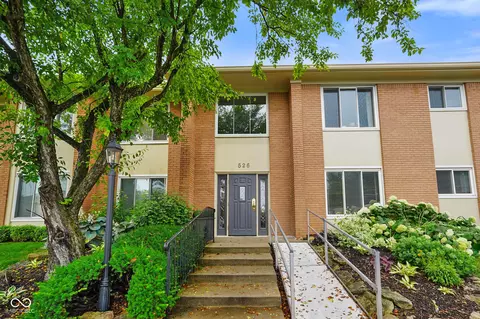 526 W Hunters Dr #C, Carmel, IN 46032