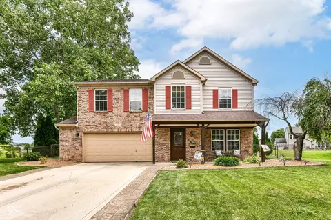 7755 Dayflower Ct, Noblesville, IN 46062