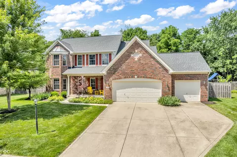 15075 Windsor Ln, Noblesville, IN 46060