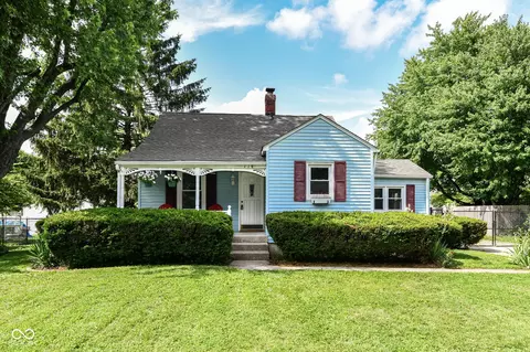 114 South St, Southport, IN 46227