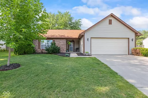 444 Austin Dr, Avon, IN 46123