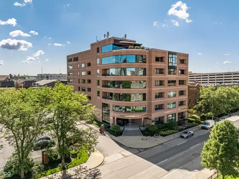 225 N New Jersey St #52, Indianapolis, IN 46204