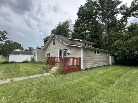 1395 Evans Ave, Noblesville, IN 46060