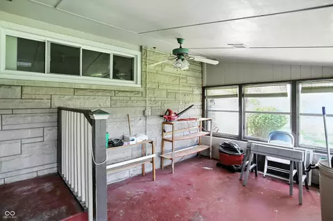 2811 Beech Dr, Columbus, IN 47203 photo 13