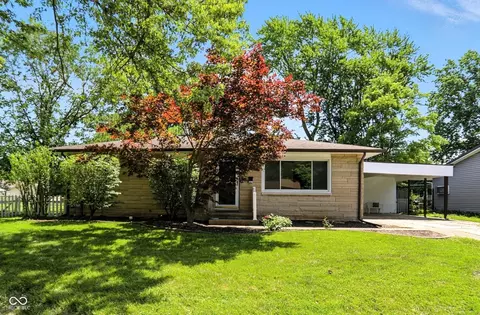 2811 Beech Dr, Columbus, IN 47203