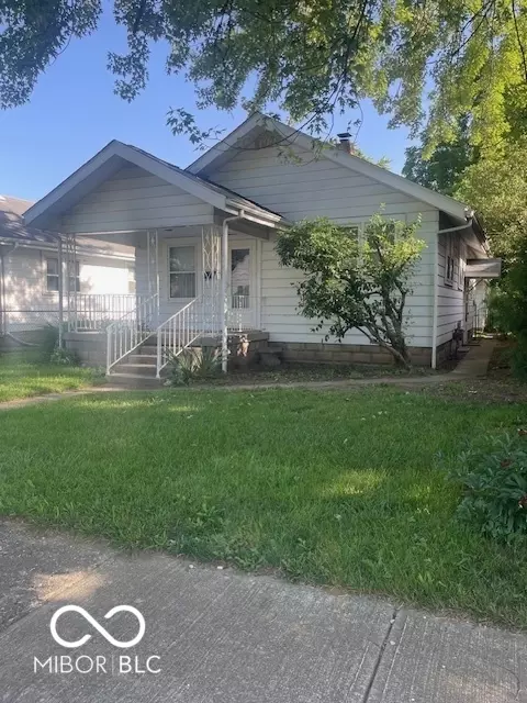 416 W 21st St, Anderson, IN 46016