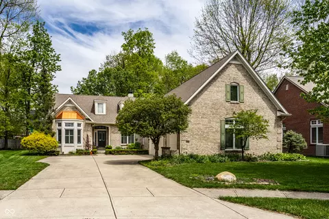 3556 Towne Dr, Carmel, IN 46032
