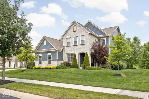 3720 Abney Highland Dr, Zionsville, IN 46077