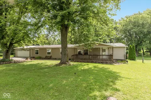 305 Pike St, Darlington, IN 47940