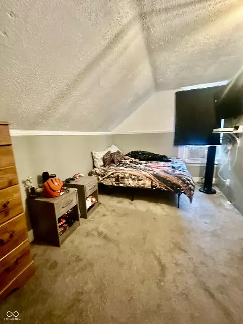 Bedroom - 208 10th St, Covington, IN 47932 photo 4 of 4