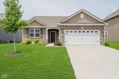 6644 Aberdeen Dr, Mccordsville, IN 46055