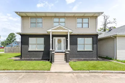 1302 Main St, Elwood, IN 46036