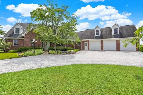 11250 N 600 W, Fountaintown, IN 46130