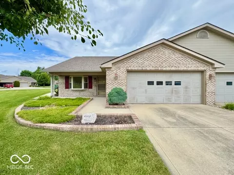 4002 Oakfield Dr, Indianapolis, IN 46237