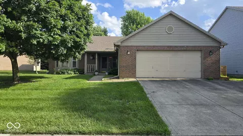 10033 Sandover Ln, Indianapolis, IN 46236