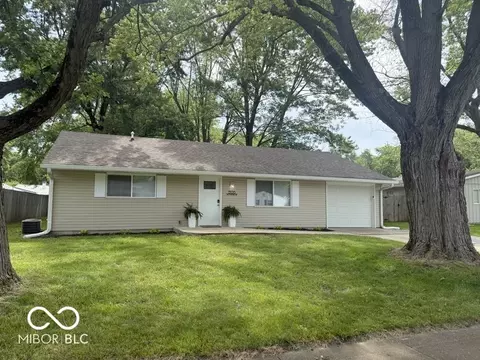 1306 Woodbine Dr, Anderson, IN 46011