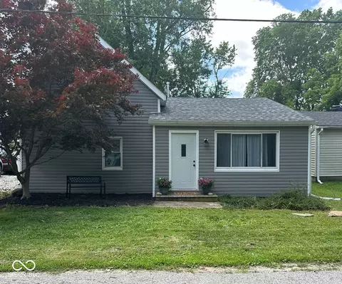 335 Park St, Noblesville, IN 46060