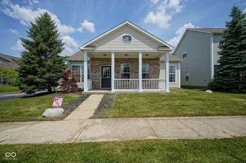 952 Helston Ave, Westfield, IN 46074