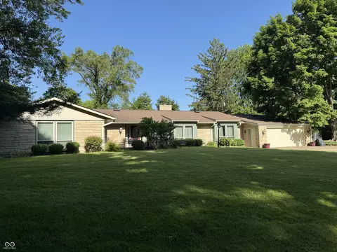 11 Northway Ct, Anderson, IN 46011
