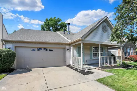 9936 Waterside Dr, Noblesville, IN 46060