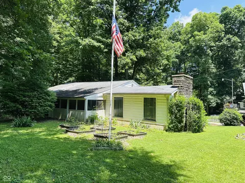 3595 W Ivanwald Dr, Reelsville, IN 46171
