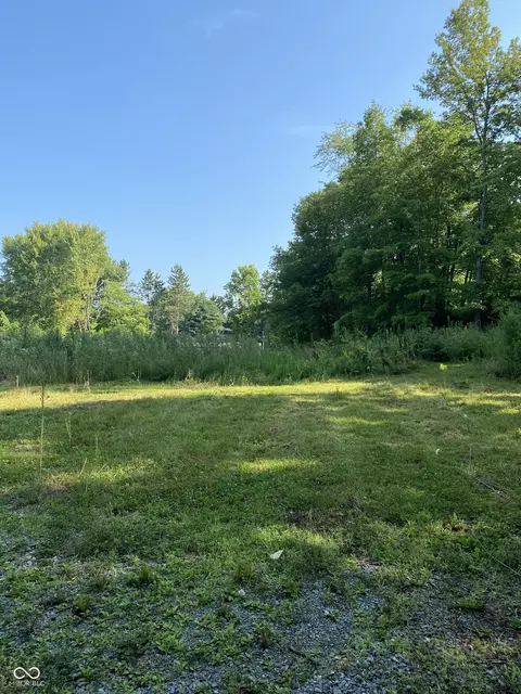395 E Menden Rd, Ingalls, IN 46048