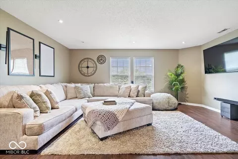 Living - 9497 W Stargazer Dr, Pendleton, IN 46064 photo 5 of 5