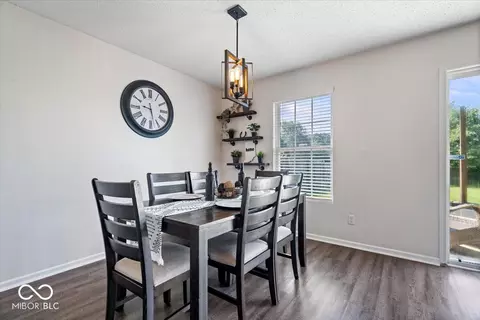 Dining - 9497 W Stargazer Dr, Pendleton, IN 46064 photo 2 of 2