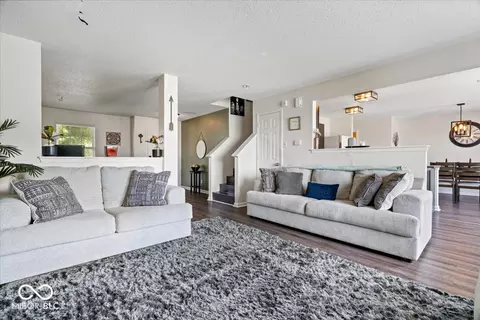 Living - 9497 W Stargazer Dr, Pendleton, IN 46064 photo 3 of 5