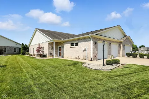 712 Disciples Way, Greenwood, IN 46143