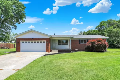 518 E Dove Ct, Greensburg, IN 47240