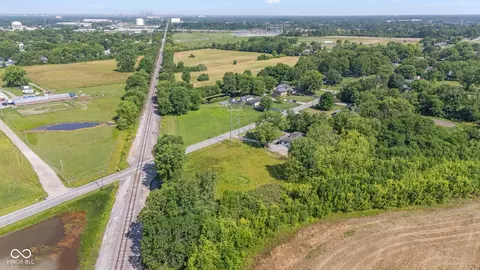 View/Area - 4305 Five Points Rd, Indianapolis, IN 46239 photo 8 of 15