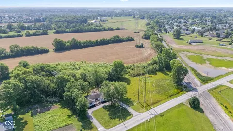 View/Area - 4305 Five Points Rd, Indianapolis, IN 46239 photo 3 of 15