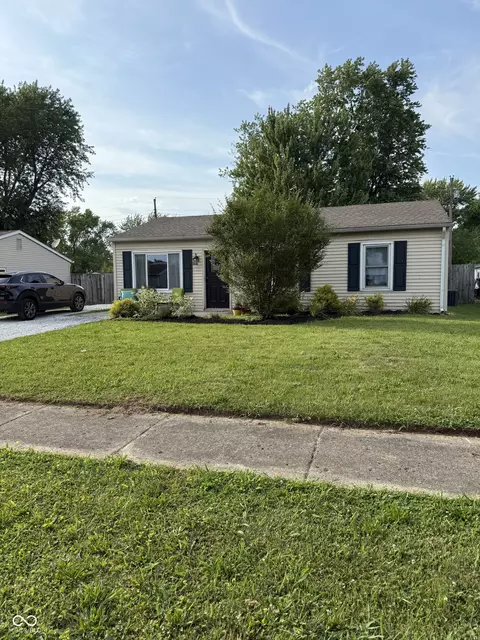 174 Jordan Dr, Franklin, IN 46131