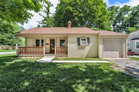 696 W Mill St, Danville, IN 46122