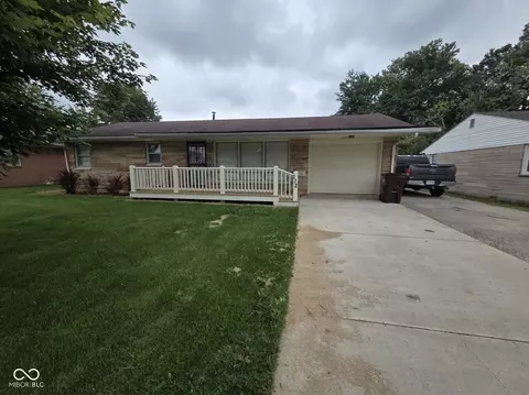 112 Sunnyside Dr, North Vernon, IN 47265