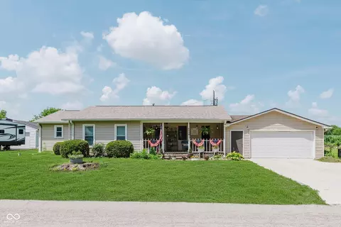 6550 Reed Rd, Pittsboro, IN 46167