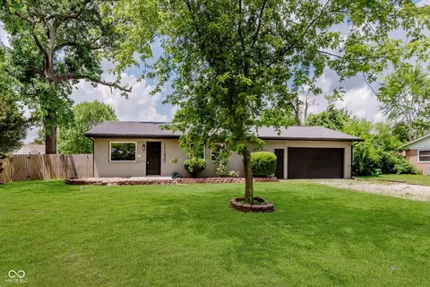 11230 N College Ave, Carmel, IN 46032