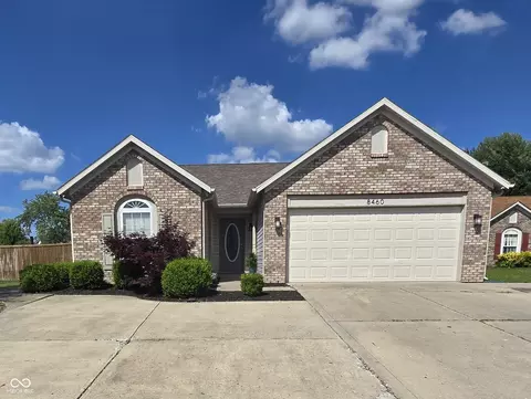 8460 Ferguson Cir, Avon, IN 46123