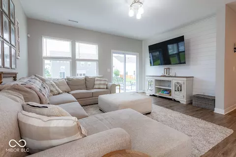 Living - 9309 Kellner St, Pendleton, IN 46064 photo 1 of 1