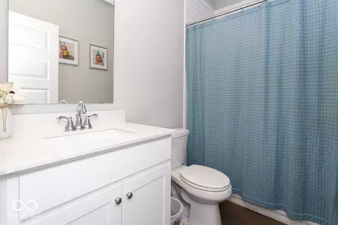 Bath - 9309 Kellner St, Pendleton, IN 46064 photo 1 of 2
