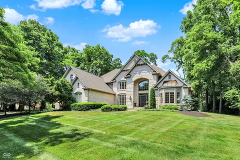 9690 Irishmans Run Ln, Zionsville, IN 46077